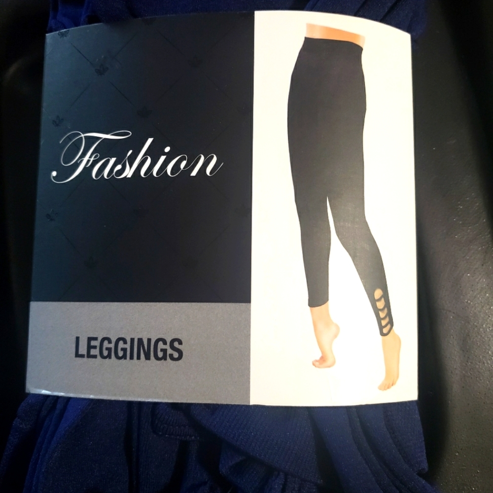 NWT Navy Blue L XL Leggings